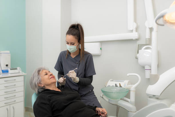 Best Holiday Emergency Dentist in Leesburg, OH